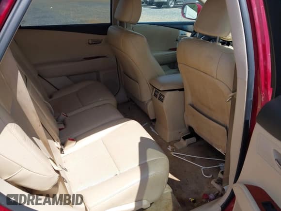 ✅ 2012 Lexus RX 350 • VIN: 2T2BK1BA6CC123693 • Lot: 42726583. Wystawiony na IAAI z przebiegiem 197 980 mil. Bezpłatny archiwum sprzedaży aukcyjnych z USA i szczegółowy raport historii pojazdu na DreamBid. Zdjęcie 8.