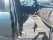 ✅ 2005 Nissan Titan XE • VIN: 1N6BA07AX5N563374 • Lot: 43627413. Listed on IAAI with 151,817 mi. Free auction sales archive from the USA and detailed vehicle history report at DreamBid. Image 5.