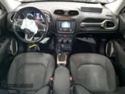 ✅ 2017 Jeep Renegade Latitude • VIN: ZACCJBBBXHPG32594 • Лот: 82496265. Опубликован ранее на Copart с пробегом 129 676 миль. Бесплатный доступ к архиву аукционных продаж из США и подробный отчёт об истории автомобиля на DreamBid. Изображение 8.