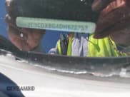 ✅ 2013 Dodge Charger SE • VIN: 2C3CDXBG4DH622353 • Lot: 43550359. Wystawiony na IAAI z przebiegiem 153 071 mil. Bezpłatny archiwum sprzedaży aukcyjnych z USA i szczegółowy raport historii pojazdu na DreamBid. Zdjęcie 9.