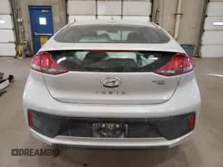 2019 Hyundai Ioniq Blue с VIN KMHC65LC8KU156583, выставлен на аукционе Copart как лот 77167294 с пробегом 109 711 миль миль и Списание • Salvage title. История ставок и продаж доступна на DreamBid. Изображение 6.