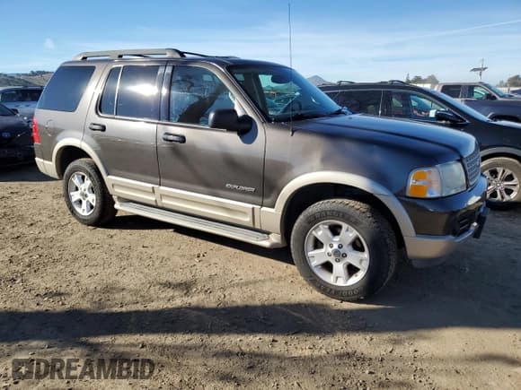 ✅ 2005 Ford Explorer Eddie Bauer • VIN: 1FMDU74W85UA06783 • Лот: 87324544. Опубликован ранее на Copart с пробегом 149 586 миль. Бесплатный доступ к архиву аукционных продаж из США и подробный отчёт об истории автомобиля на DreamBid. Изображение 4.