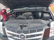 ✅ 2012 Cadillac Escalade Platinum Edition • VIN: 1GYS4DEF8CR115067 • Lot: 39532789. Listed on IAAI with 138,655 mi. Free auction sales archive from the USA and detailed vehicle history report at DreamBid. Image 10.