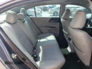 ✅ 2015 Honda Accord EX-L • VIN: 1HGCR2F81FA135536 • Lot: 55122795. Wystawiony na Copart z przebiegiem Nie podano. Bezpłatny archiwum sprzedaży aukcyjnych z USA i szczegółowy raport historii pojazdu na DreamBid. Zdjęcie 10.