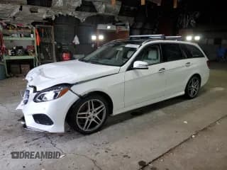 ✅ 2016 Mercedes-Benz E 350 Luxury • VIN: WDDHH8JB3GB295402 • Lot: 91980325. Listed on Copart with 23,647 mi. Free auction sales archive from the USA and detailed vehicle history report at DreamBid. Image 1.