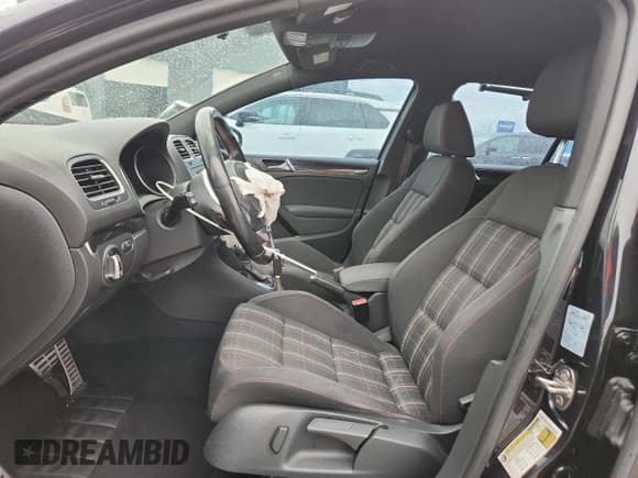 ✅ 2013 Volkswagen Golf GTI • VIN: WVWHV7AJ6DW130064 • Lot: 90047405. Listed on Copart with Not provided. Free auction sales archive from the USA and detailed vehicle history report at DreamBid. Image 7.