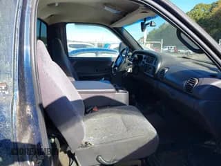 ✅ 2002 Dodge 2500 • VIN: 3B7KF26Z12M279919 • Лот: 43474570. Опубликован ранее на IAAI с пробегом 115 505 миль. Бесплатный доступ к архиву аукционных продаж из США и подробный отчёт об истории автомобиля на DreamBid. Изображение 5.