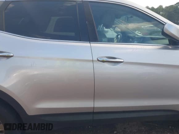 ✅ 2016 Hyundai Santa Fe • VIN: 5XYZTDLB3GG352481 • Лот: 43458892. Опубликован ранее на IAAI с пробегом 220 064 миль. Бесплатный доступ к архиву аукционных продаж из США и подробный отчёт об истории автомобиля на DreamBid. Изображение 13.