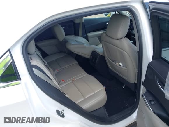 ✅ 2019 Cadillac XT4 AWD Premium Luxury • VIN: 1GYFZDR48KF131619 • Лот: 42202281. Опубликован ранее на IAAI с пробегом 67 048 миль. Бесплатный доступ к архиву аукционных продаж из США и подробный отчёт об истории автомобиля на DreamBid. Изображение 8.