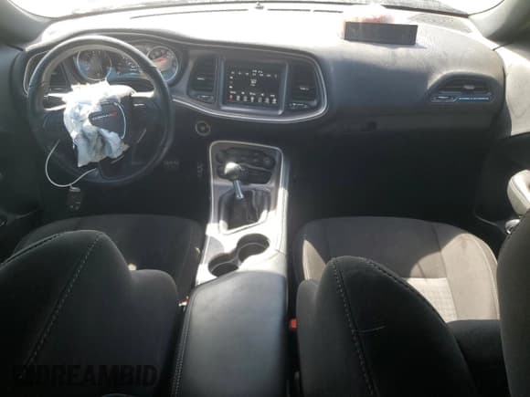 ✅ 2020 Dodge Challenger R/T 50th Anniversary • VIN: 2C3CDZBT0LH184969 • Lot: 46928385. Wystawiony na Copart z przebiegiem 69 220 mil. Bezpłatny archiwum sprzedaży aukcyjnych z USA i szczegółowy raport historii pojazdu na DreamBid. Zdjęcie 8.