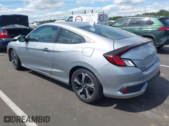 ✅ 2017 Honda Civic Touring • VIN: 2HGFC3B90HH358545 • Lot: 43118739. Listed on IAAI with 35,930 mi. Free auction sales archive from the USA and detailed vehicle history report at DreamBid. Image 3.