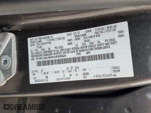 ✅ 2017 Ford Escape Titanium • VIN: 1FMCU9J90HUE65820 • Лот: 90631635. Опубликован ранее на Copart с пробегом 80 518 миль. Бесплатный доступ к архиву аукционных продаж из США и подробный отчёт об истории автомобиля на DreamBid. Изображение 13.