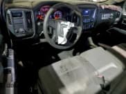 ✅ 2017 GMC Sierra 1500 • VIN: 1GTN1LEC2HZ902504 • Lot: 95196415. Wystawiony na Copart z przebiegiem 133 013 mil. Bezpłatny archiwum sprzedaży aukcyjnych z USA i szczegółowy raport historii pojazdu na DreamBid. Zdjęcie 8.