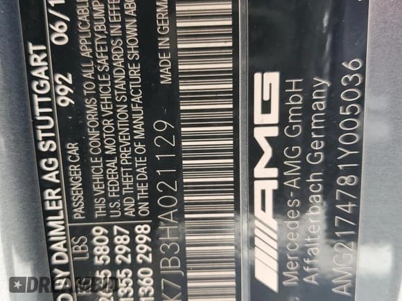✅ 2017 Mercedes-Benz S 63 AMG • VIN: WDDXK7JB3HA021129 • Лот: 57307315. Опубликован ранее на Copart с пробегом 64 378 миль. Бесплатный доступ к архиву аукционных продаж из США и подробный отчёт об истории автомобиля на DreamBid. Изображение 13.