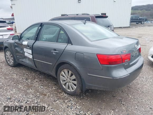 ✅ 2010 Hyundai Sonata Limited • VIN: 5NPEU4AC5AH606148 • Лот: 38831468. Опубликован ранее на IAAI с пробегом 96 046 миль. Бесплатный доступ к архиву аукционных продаж из США и подробный отчёт об истории автомобиля на DreamBid. Изображение 3.