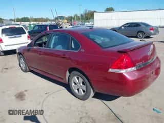 2009 Chevrolet Impala LT z VIN 2G1WT57K091283242, wystawiony jako IAAI lot #43449268 z przebiegiem 116 892 mil mil oraz . Historia ofert i sprzedaży dostępna na DreamBid. Obrazek 3.