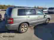 2005 Toyota Highlander with VIN JTEGD21A250110542, listed as a Copart auction lot 90881445 with 227,610 mi miles and Clean title. Bid and sale history available at DreamBid. Image 3.