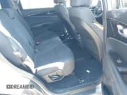 ✅ 2017 Kia Sorento LX • VIN: 5XYPGDA36HG246812 • Lot: 43420006. Listed on IAAI with 84,288 mi. Free auction sales archive from the USA and detailed vehicle history report at DreamBid. Image 8.