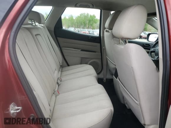 ✅ 2012 Mazda CX-7 i SV • VIN: JM3ER2A57C0420576 • Lot: 56948445. Wystawiony na Copart z przebiegiem 178 514 mil. Bezpłatny archiwum sprzedaży aukcyjnych z USA i szczegółowy raport historii pojazdu na DreamBid. Zdjęcie 11.