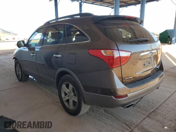 ✅ 2010 Hyundai Veracruz Limited • VIN: KM8NU4CCXAU128307 • Lot: 82759195. Listed on Copart with 162,937 mi. Free auction sales archive from the USA and detailed vehicle history report at DreamBid. Image 2.