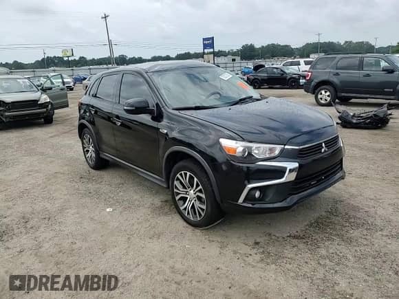 2018 Mitsubishi Outlander ES with VIN JA4AP3AUXJU019632, listed as a Copart auction lot 70927255 with 114,170 mi miles and Salvage title. Bid and sale history available at DreamBid. Image 15.