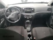 ✅ 2008 Hyundai Accent GS • VIN: KMHCN35C28U101902 • Лот: 65429245. Опубликован ранее на Copart с пробегом 174 086 миль. Бесплатный доступ к архиву аукционных продаж из США и подробный отчёт об истории автомобиля на DreamBid. Изображение 8.