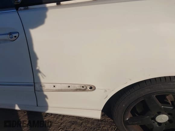 ✅ 2006 Mercedes-Benz CLK 350 • VIN: WDBTK56F56F203955 • Lot: 41391569. Wystawiony na IAAI z przebiegiem 130 907 mil. Bezpłatny archiwum sprzedaży aukcyjnych z USA i szczegółowy raport historii pojazdu na DreamBid. Zdjęcie 19.