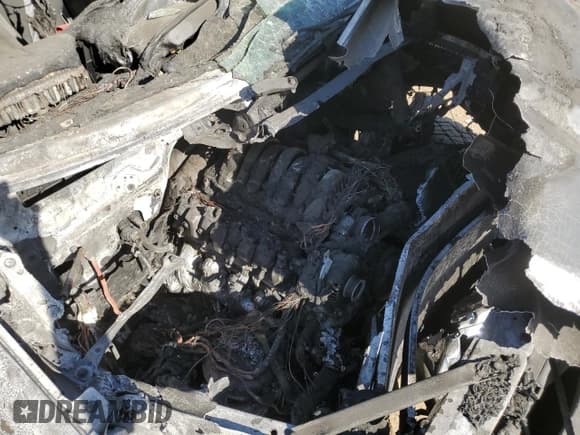 ✅ 2020 Chevrolet Silverado 1500 LT • VIN: 1GCUYDED0LZ345445 • Lot: 75865154. Wystawiony na Copart z przebiegiem Nie podano. Bezpłatny archiwum sprzedaży aukcyjnych z USA i szczegółowy raport historii pojazdu na DreamBid. Zdjęcie 12.