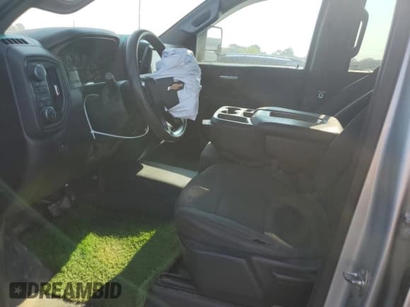 ✅ 2020 Chevrolet Silverado 2500HD Work Truck • VIN: 1GC4YLE73LF119860 • Лот: 81390255. Опубликован ранее на Copart с пробегом 208 604 миль. Бесплатный доступ к архиву аукционных продаж из США и подробный отчёт об истории автомобиля на DreamBid. Изображение 7.