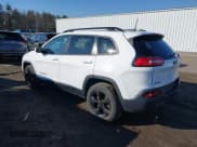 ✅ 2018 Jeep Cherokee Limited • VIN: 1C4PJMDB5JD583559 • Lot: 41754144. Wystawiony na IAAI z przebiegiem 150 617 mil. Bezpłatny archiwum sprzedaży aukcyjnych z USA i szczegółowy raport historii pojazdu na DreamBid. Zdjęcie 3.