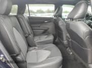 ✅ 2022 Toyota Highlander XSE • VIN: 5TDJZRBH7NS180891 • Lot: 83933305. Listed on Copart with 45,134 mi. Free auction sales archive from the USA and detailed vehicle history report at DreamBid. Image 11.