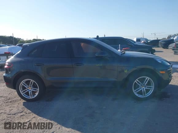 ✅ 2017 Porsche Macan • VIN: WP1AA2A50HLB05251 • Lot: 41508514. Wystawiony na IAAI z przebiegiem 45 736 mil. Bezpłatny archiwum sprzedaży aukcyjnych z USA i szczegółowy raport historii pojazdu na DreamBid. Zdjęcie 13.