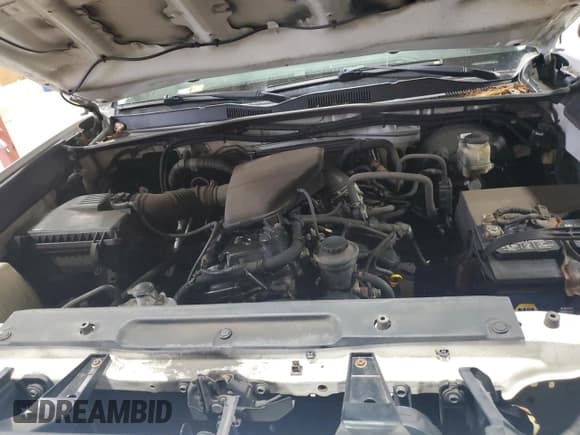 ✅ 2016 Toyota Tacoma SR • VIN: 5TFSX5EN7GX044701 • Lot: 90871605. Wystawiony na Copart z przebiegiem 210 310 mil. Bezpłatny archiwum sprzedaży aukcyjnych z USA i szczegółowy raport historii pojazdu na DreamBid. Zdjęcie 11.