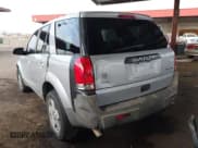✅ 2004 Saturn VUE V6 • VIN: 5GZCZ63424S842142 • Lot: 41562303. Wystawiony na IAAI z przebiegiem 178 745 mil. Bezpłatny archiwum sprzedaży aukcyjnych z USA i szczegółowy raport historii pojazdu na DreamBid. Zdjęcie 3.