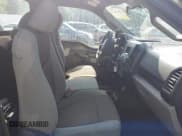 ✅ 2017 Ford F-150 XL • VIN: 1FTMF1CP0HKD67320 • Lot: 42543224. Wystawiony na IAAI z przebiegiem 143 913 mil. Bezpłatny archiwum sprzedaży aukcyjnych z USA i szczegółowy raport historii pojazdu na DreamBid. Zdjęcie 5.