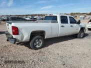 ✅ 2012 Chevrolet Silverado 2500HD Work Truck • VIN: 1GC1CVCG9CF172465 • Lot: 93243875. Wystawiony na Copart z przebiegiem 230 297 mil. Bezpłatny archiwum sprzedaży aukcyjnych z USA i szczegółowy raport historii pojazdu na DreamBid. Zdjęcie 3.