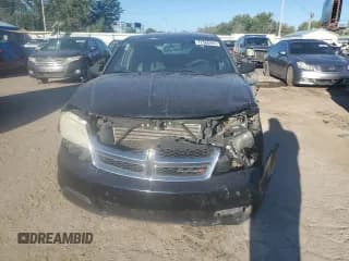 ✅ 2012 Dodge Avenger SE • VIN: 1C3CDZAG3CN310141 • Лот: 72565404. Опубликован ранее на Copart с пробегом 158 967 миль. Бесплатный доступ к архиву аукционных продаж из США и подробный отчёт об истории автомобиля на DreamBid. Изображение 5.