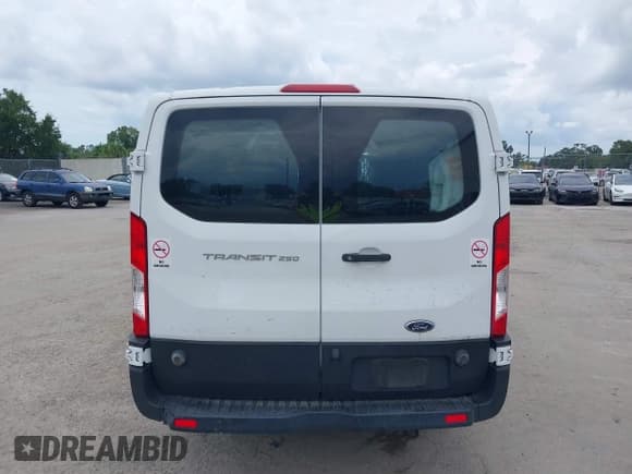 ✅ 2019 Ford Transit • VIN: 1FTYR2ZM3KKB10610 • Лот: 43041772. Опубликован ранее на IAAI с пробегом 96 669 миль. Бесплатный доступ к архиву аукционных продаж из США и подробный отчёт об истории автомобиля на DreamBid. Изображение 16.