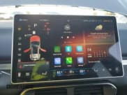 ✅ 2023 VinFast VF 8 Plus • VIN: RLLV1AFA8PH003304 • Lot: 80117494. Wystawiony na Copart z przebiegiem 31 863 mil. Bezpłatny archiwum sprzedaży aukcyjnych z USA i szczegółowy raport historii pojazdu na DreamBid. Zdjęcie 9.