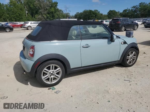✅ 2014 MINI Convertible • VIN: WMWZN3C53ET861483 • Lot: 52788785. Wystawiony na Copart z przebiegiem 20 274 mil. Bezpłatny archiwum sprzedaży aukcyjnych z USA i szczegółowy raport historii pojazdu na DreamBid. Zdjęcie 3.
