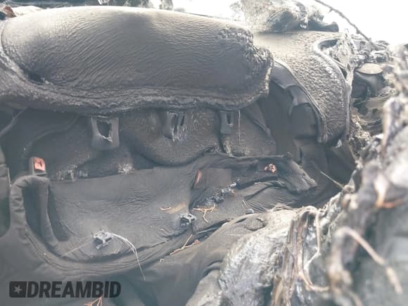 ✅ 2020 Ram 1500 Laramie • VIN: 1C6SRFJT1LN227741 • Лот: 43389406. Опубликован ранее на IAAI с пробегом Не указан. Бесплатный доступ к архиву аукционных продаж из США и подробный отчёт об истории автомобиля на DreamBid. Изображение 7.