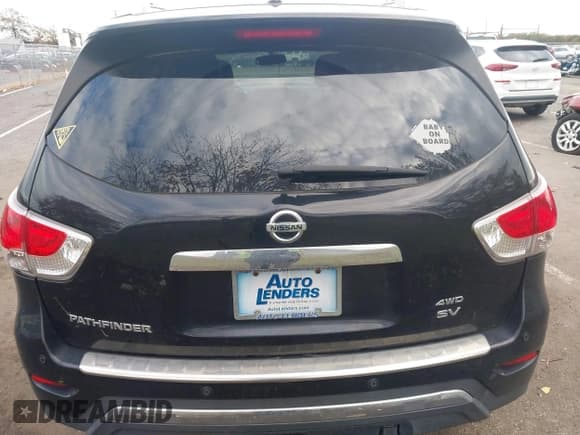 ✅ 2016 Nissan Pathfinder SV • VIN: 5N1AR2MM5GC604604 • Lot: 43506479. Listed on IAAI with 140,234 mi. Free auction sales archive from the USA and detailed vehicle history report at DreamBid. Image 16.