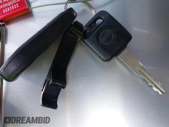 ✅ 2018 Nissan NV Cargo S • VIN: 1N6BF0KM4JN814628 • Lot: 42282183. Listed on IAAI with 128,289 mi. Free auction sales archive from the USA and detailed vehicle history report at DreamBid. Image 11.