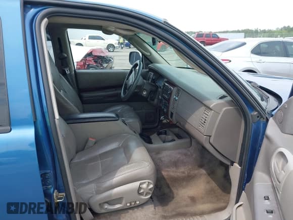 ✅ 2002 Dodge Durango • VIN: 1B4HR58N02F141217 • Лот: 42028949. Опубликован ранее на IAAI с пробегом 270 774 миль. Бесплатный доступ к архиву аукционных продаж из США и подробный отчёт об истории автомобиля на DreamBid. Изображение 5.