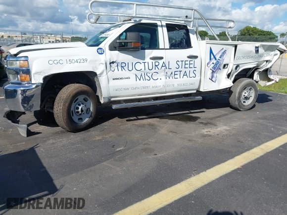 ✅ 2015 Chevrolet Silverado 2500HD Work Truck • VIN: 1GB2CUEGXFZ511799 • Лот: 43329692. Опубликован ранее на IAAI с пробегом 74 004 миль. Бесплатный доступ к архиву аукционных продаж из США и подробный отчёт об истории автомобиля на DreamBid. Изображение 6.