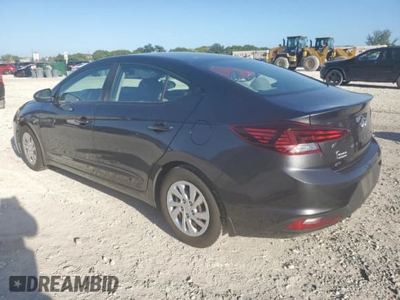 ✅ 2020 Hyundai Elantra SE • VIN: 5NPD74LF6LH590233 • Лот: 83837935. Опубликован ранее на Copart с пробегом 28 646 миль. Бесплатный доступ к архиву аукционных продаж из США и подробный отчёт об истории автомобиля на DreamBid. Изображение 2.