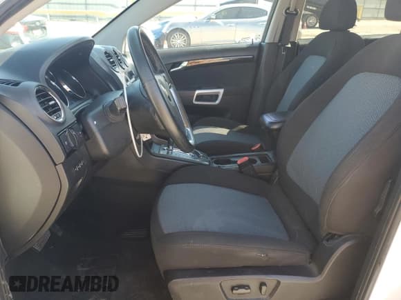 ✅ 2014 Chevrolet Captiva Sport LS • VIN: 3GNAL2EK9ES668887 • Lot: 46984575. Wystawiony na Copart z przebiegiem 119 305 mil. Bezpłatny archiwum sprzedaży aukcyjnych z USA i szczegółowy raport historii pojazdu na DreamBid. Zdjęcie 7.