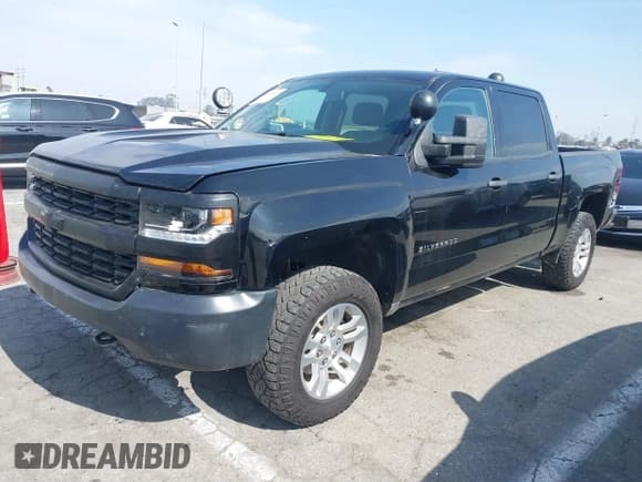 ✅ 2018 Chevrolet Silverado 1500 Work Truck • VIN: 3GCUKNEC6JG463656 • Лот: 41621657. Опубликован ранее на IAAI с пробегом 151 580 миль. Бесплатный доступ к архиву аукционных продаж из США и подробный отчёт об истории автомобиля на DreamBid. Изображение 2.