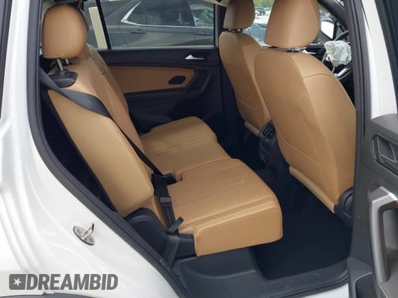 ✅ 2024 Volkswagen Tiguan SE R-Line Black • VIN: 3VVCB7AX1RM037369 • Lot: 41911287. Listed on IAAI with 16,458 mi. Free auction sales archive from the USA and detailed vehicle history report at DreamBid. Image 8.