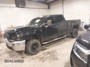 ✅ 2007 Chevrolet Silverado 2500HD 1LT • VIN: 1GCHC23K87F534566 • Lot: 41212539. Wystawiony na IAAI z przebiegiem 92 703 mil. Bezpłatny archiwum sprzedaży aukcyjnych z USA i szczegółowy raport historii pojazdu na DreamBid. Zdjęcie 2.